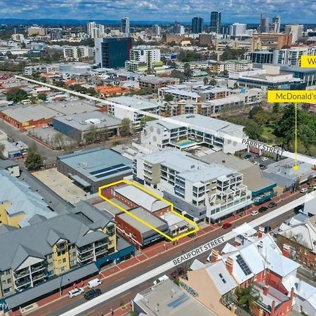הוסטל Emu Backpackers Perth - Note - Valid Passport Required For Check In מראה חיצוני תמונה